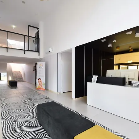 Rentplanet - Solny Apartament *
